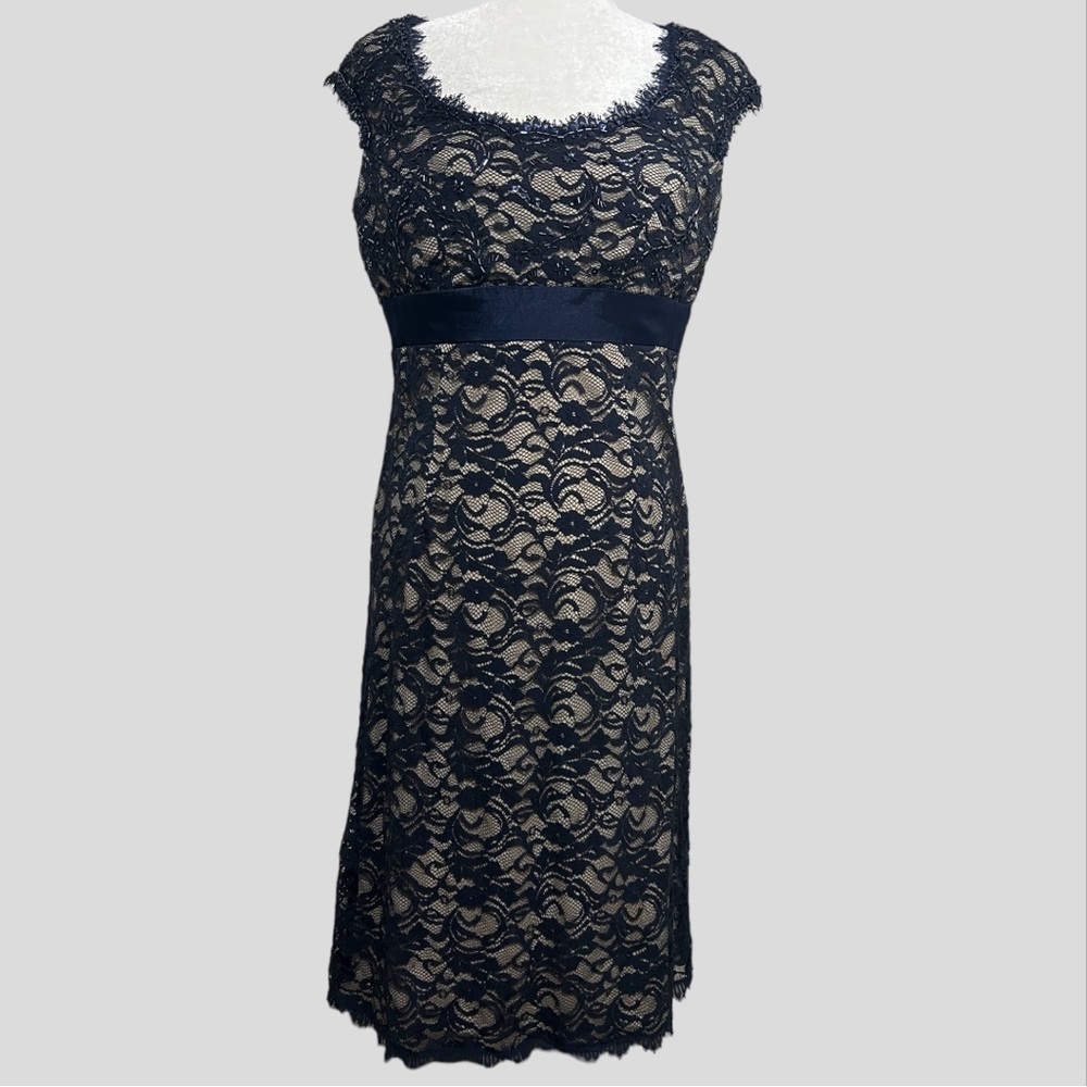 Karen Miller Navy Blue‎ Lace Dress with Bead Embellishments Women's Size 8